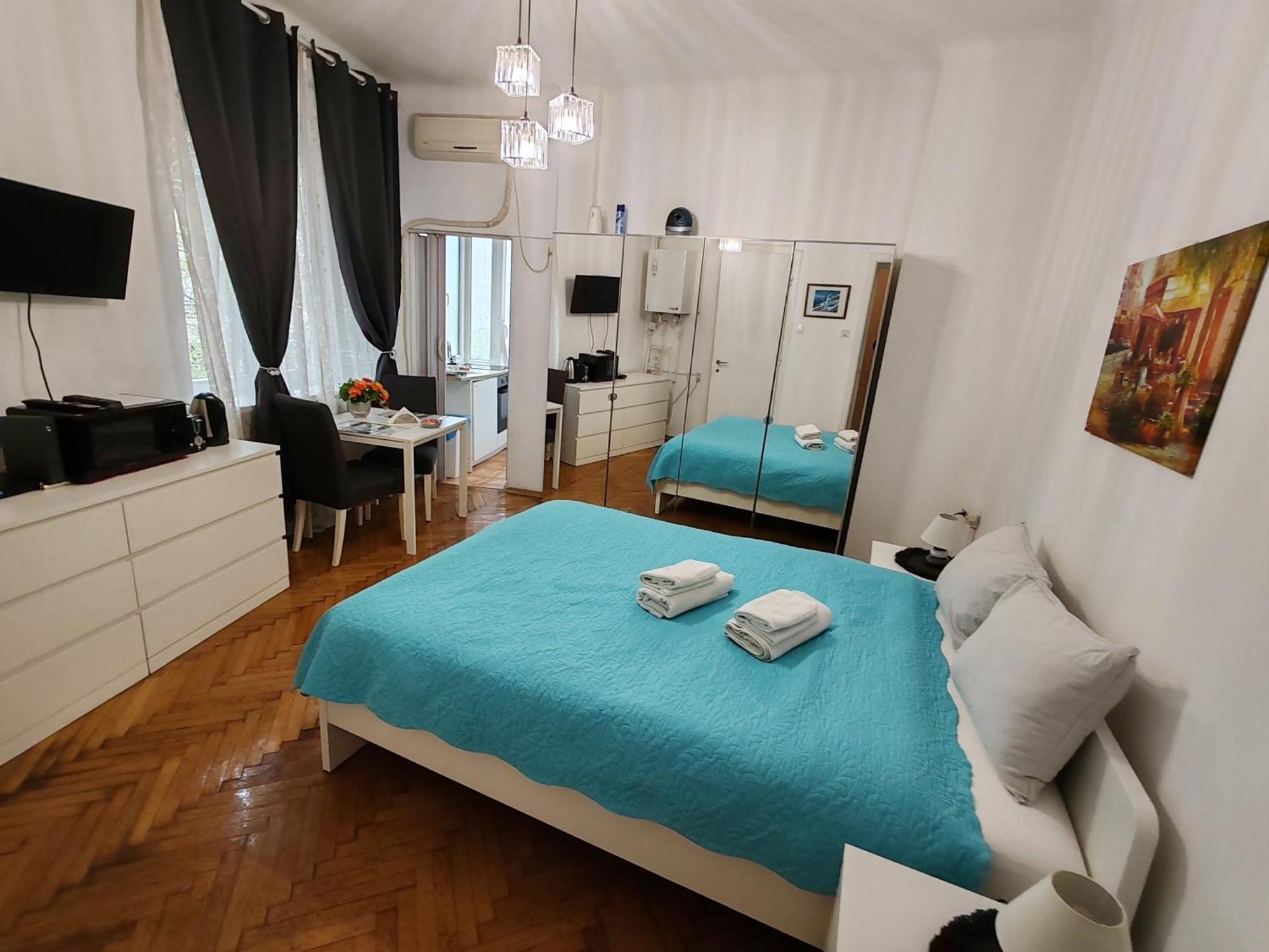 Studio Ultracentral Universitatea Bukarest Eksteriør billede